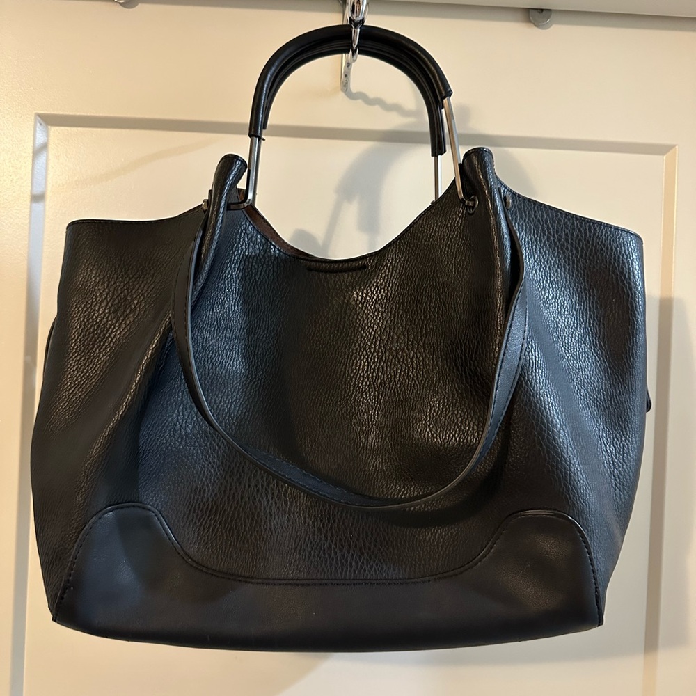 Sondra Robert’s Squared Black Leather Tote Bag